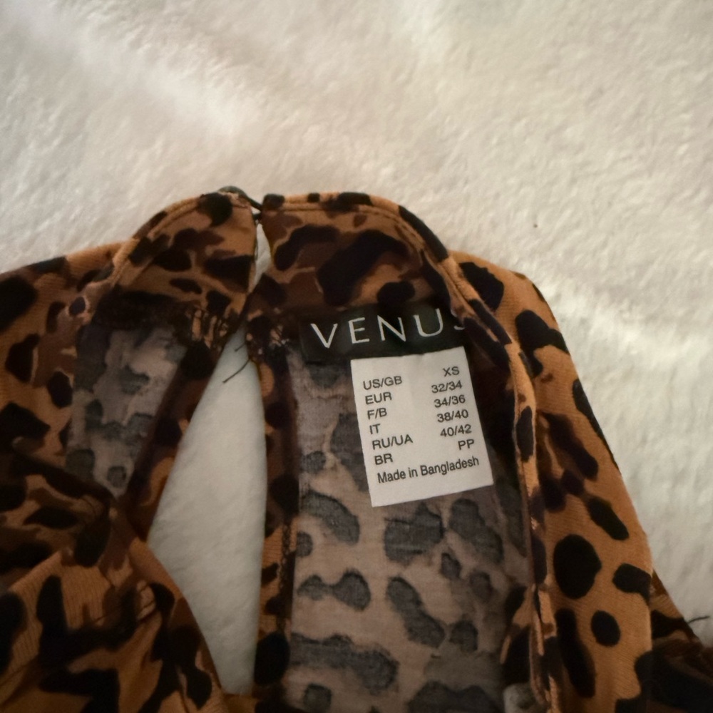 Venus Body Con Strappy Shoulder Cheetah Print Choker Neck Dress XS - Picture 7 of 8